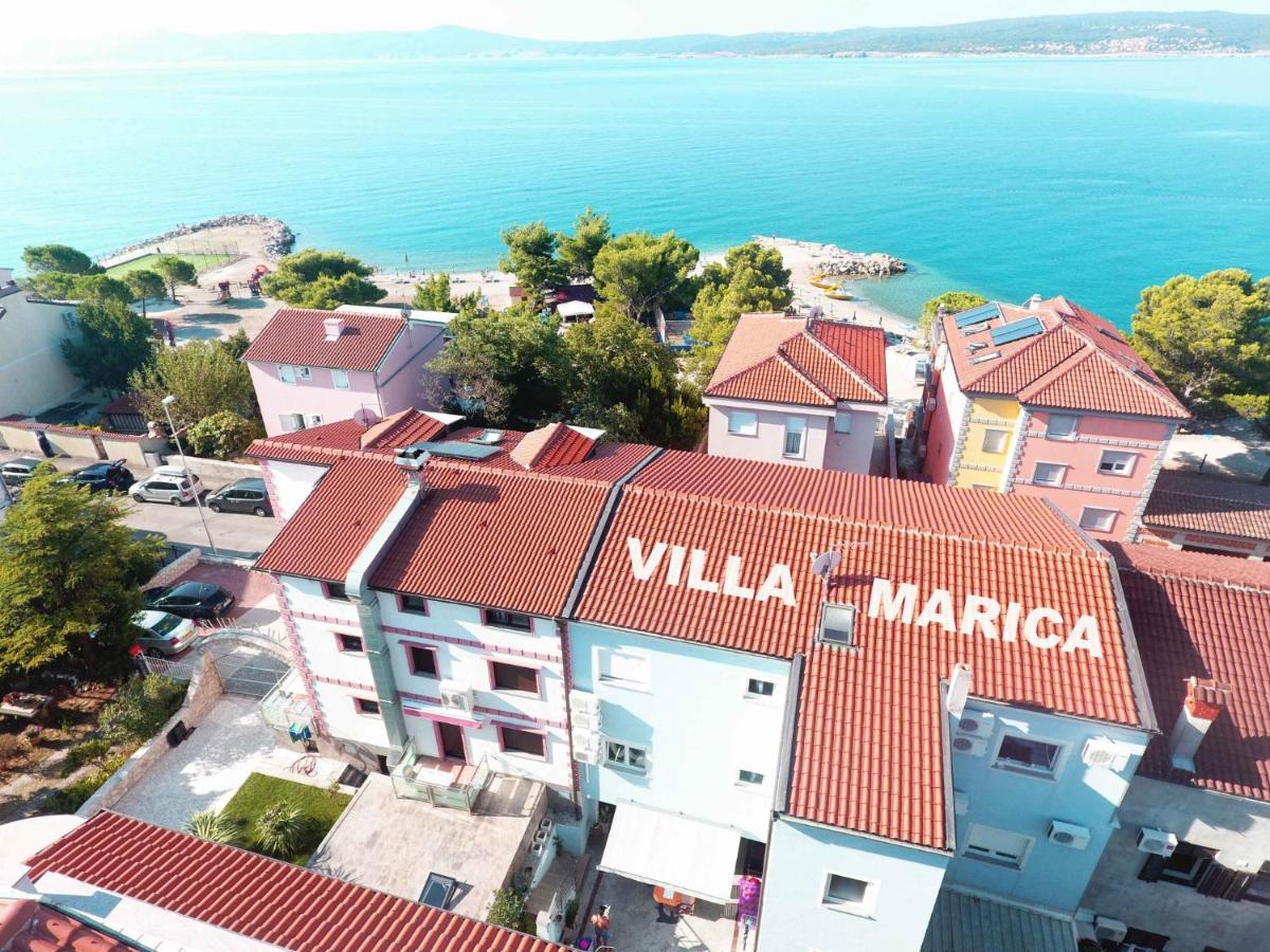 Villa Mit Whirlpool Fuer 32 Per Crikvenica Exterior foto